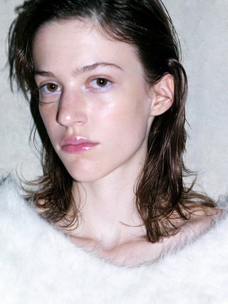 [HIGH QUALITY COLLECTION] Suri Alpaca V-neck pullover