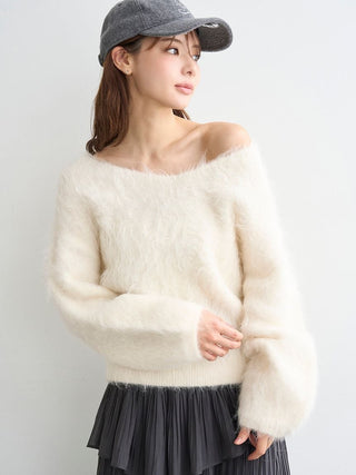 [HIGH QUALITY COLLECTION] Suri Alpaca V-neck pullover