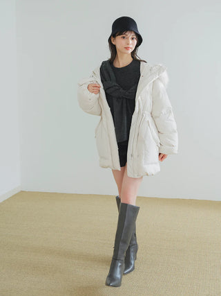 Deformation knit pullover