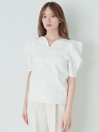 Design Puff Sleeve Tops in white, A Premium, Fashionable, and Trendy Women's Tops at SNIDEL USA