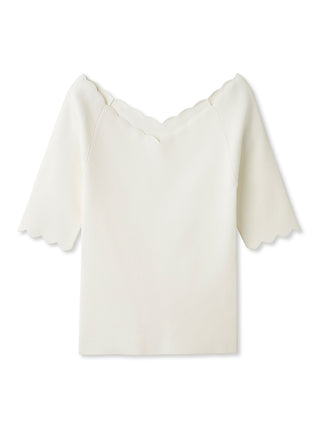  Sustainable Scallop Knit Tops in white, A Premium, Fashionable, and Trendy Women's Tops at SNIDEL USA