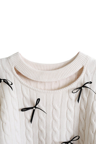 Aran Cropped Knit Top in White, Premium Fashionable Women's Tops Collection at SNIDEL USA