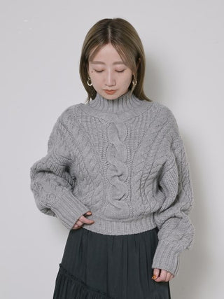  Semi Cropped Cable Knit Pullover in gray, Premium Fashionable Women's Tops Collection at SNIDEL USA