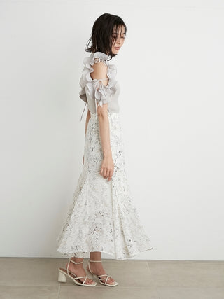 Flare Printed Midi Skirt in white, Premium Fashionable Women's Skirts & Skorts at SNIDEL USA