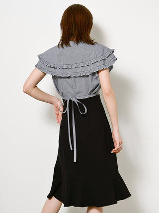 Knee Length Flared Skirt in black, Premium Fashionable Women's Skirts & Skorts at SNIDEL USA