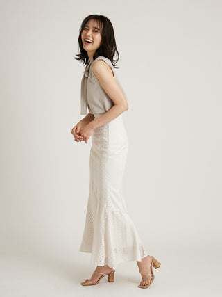 Lace Mermaid Maxi Skirt in ivory, Premium Fashionable Women's Skirts & Skorts at SNIDEL USA